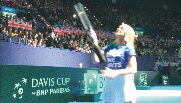 T-shirt cannons at Davis Cup