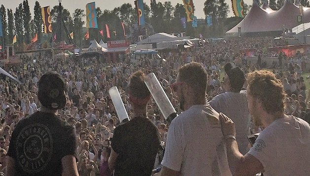 T-Shirt Guns at Festival