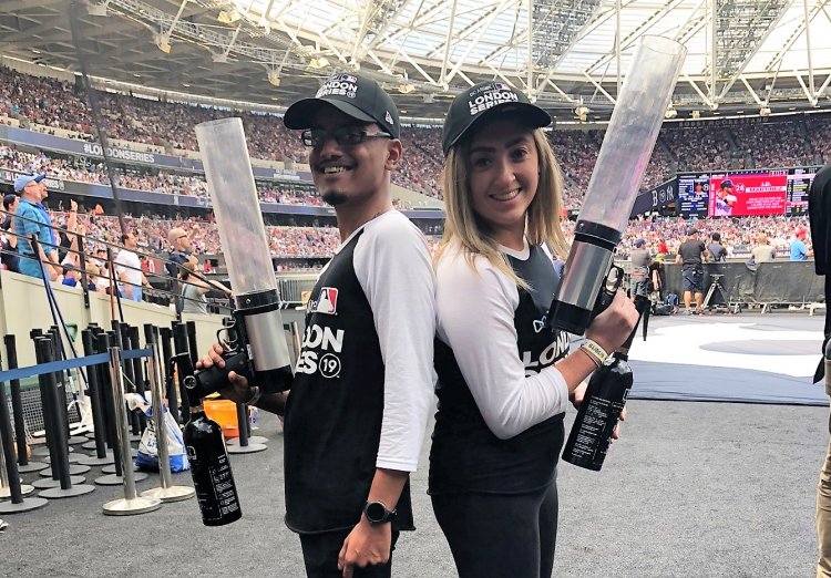 Tshirtgun.co.uk add to the all-American experience as MLB play their first games in Europe